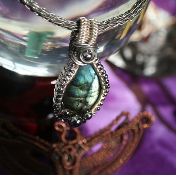 😍Crystal Clear Asian Quartz 80mm Ball with stand! - Picture 6 of 16